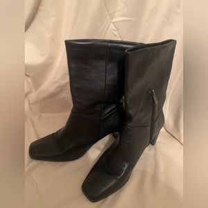 Size 8.5 black naturalized booties